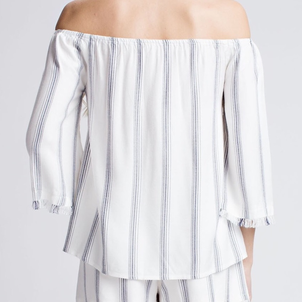 Off shoulder top - Picture 3 of 3